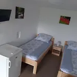 100 Eves Preshaz بيت للعطل Badacsonyörs