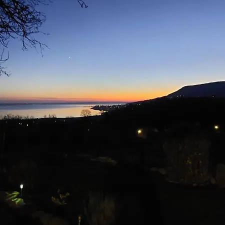 100 éves Présház Nyaraló Badacsonyörs