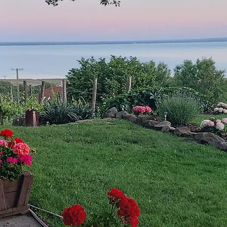 100 éves Présház Hébergement de vacances